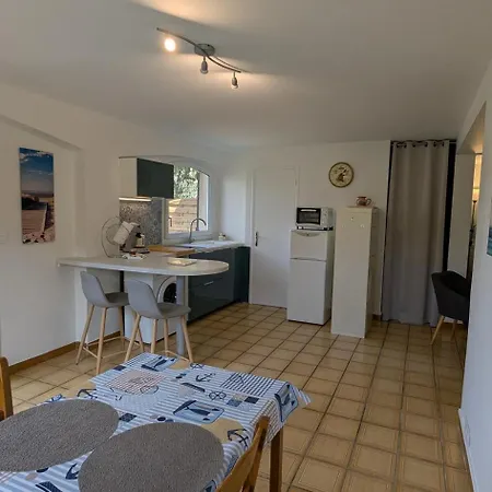 Eucalyptus, Calme Entouré De Verdure Et Près De La Apartamento